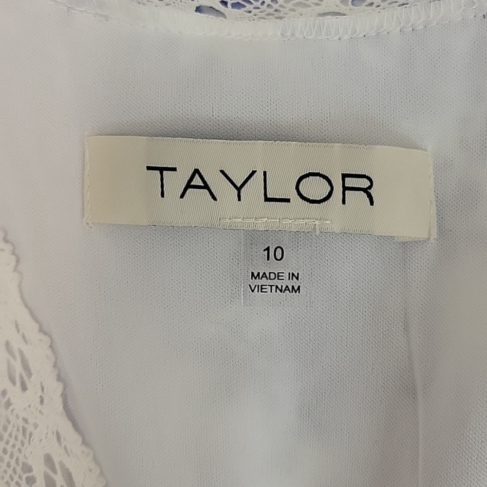 Taylor Blue & White Floral Maxi Tiered Prairie Dress Sz 10 New cottagecore - Picture 9 of 10